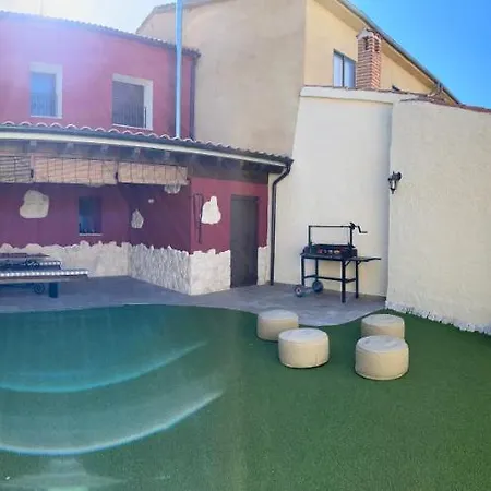 Casa Aurora * Sanchidrian